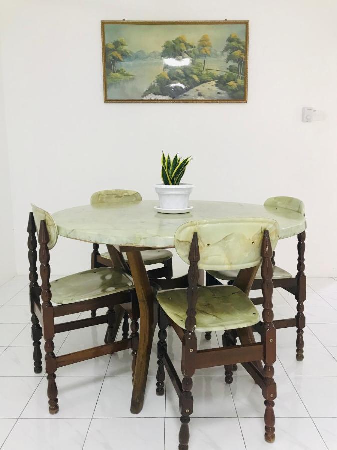Alyn Home Batu Pahat II Wifi Coway Mohd Noor Esterno foto